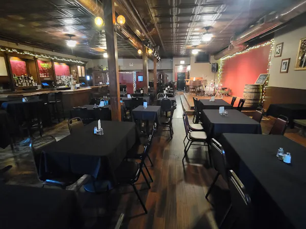 table, drinking establishment, chair, building, barware, event