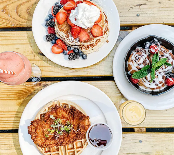 food, tableware, ingredient, pancake, dishware, breakfast