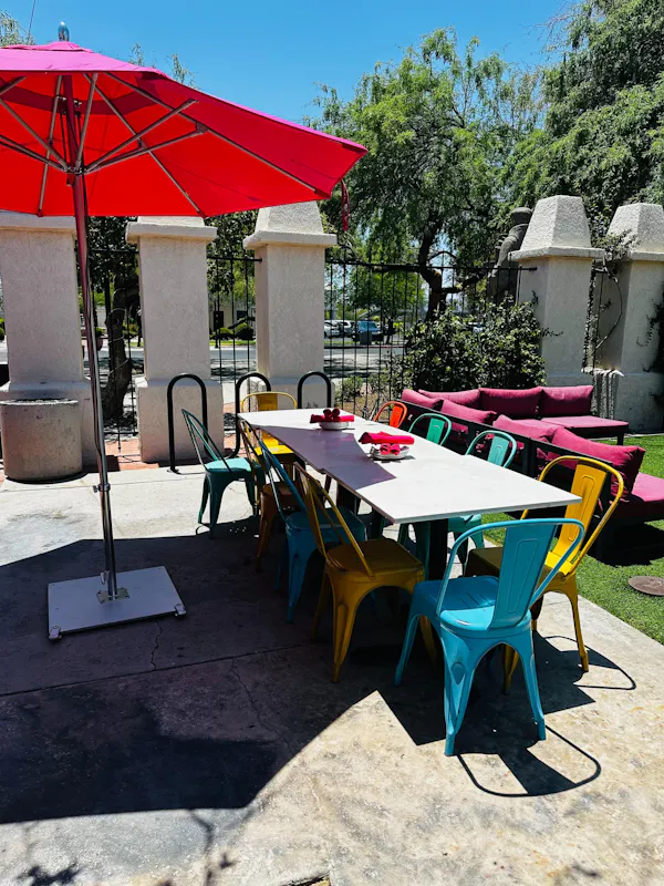 furniture, chair, outdoor table, outdoor furniture, restaurant, kitchen & dining room table