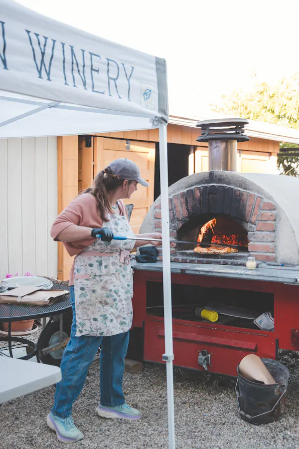 food, masonry oven, cooking