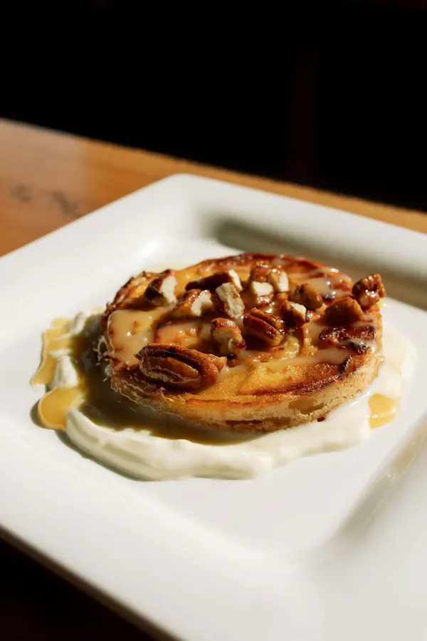 food, ingredient, tableware, dessert, pecan, dishware