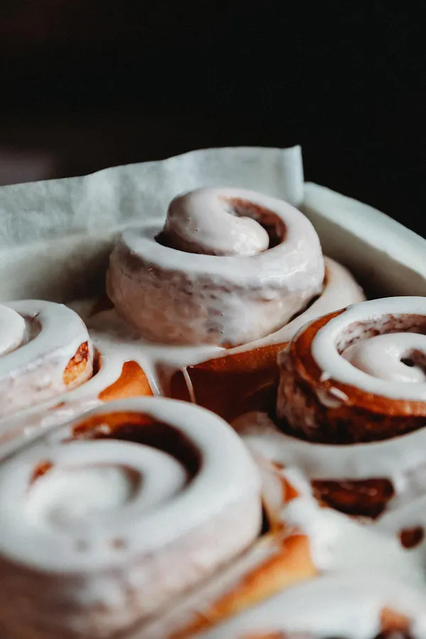 cinnamon roll, spiral, ingredient, food, dessert, recipe