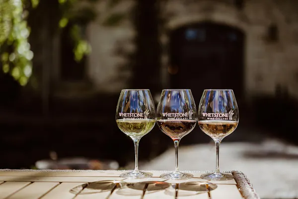 tableware, drinkware, stemware, wine glass, barware, fluid