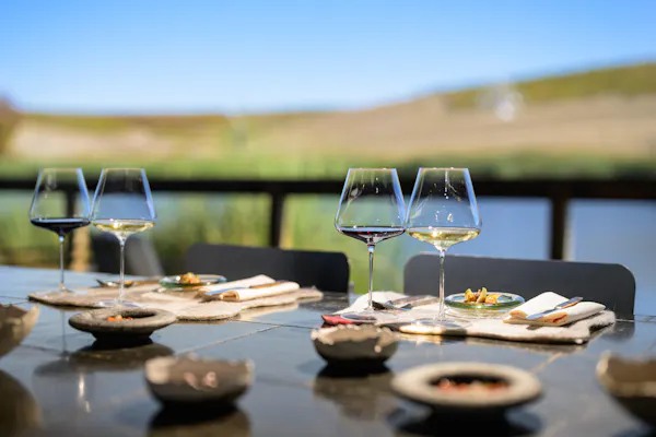 tableware, table, water, stemware, furniture, food
