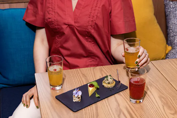 hand, table, tableware, beer, sleeve, drink