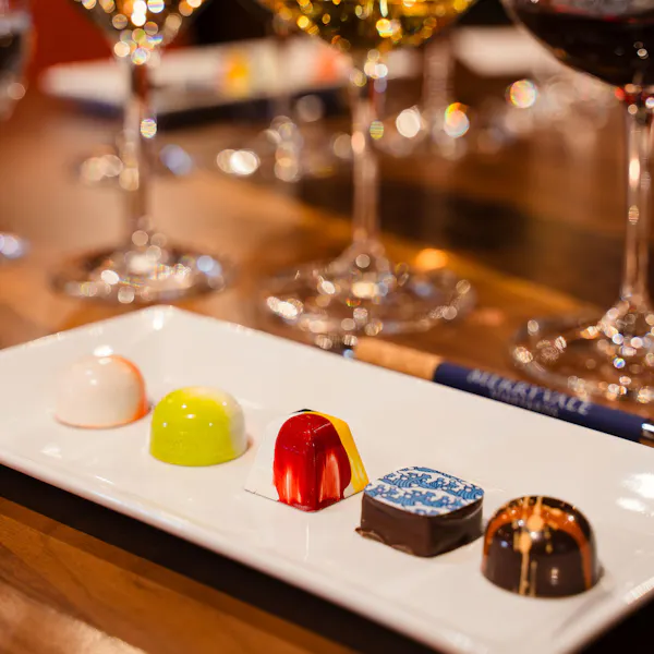 food, serveware, dishware, barware, finger food, culinary arts