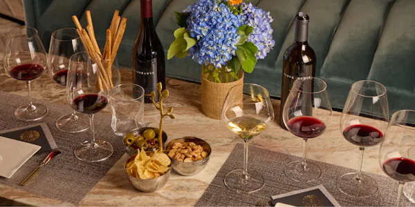 stemware, tableware, drinkware, wine glass, barware, alcoholic drink