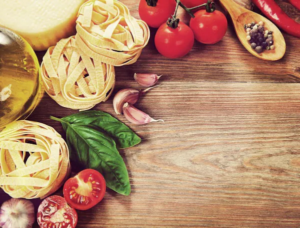 food, ingredient, tableware, garlic, vegetable, tomato