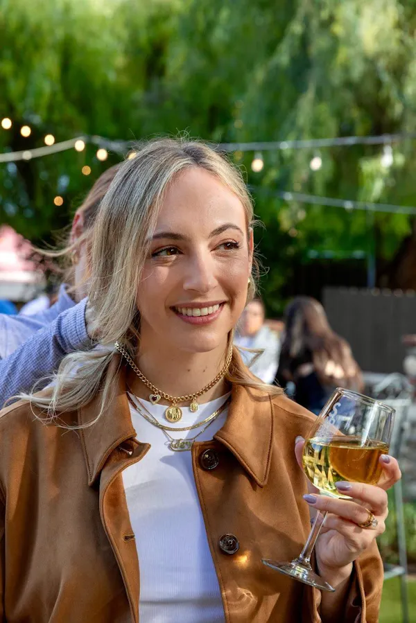 smile, facial expression, jewellery, happiness, necklace, alcoholic drink