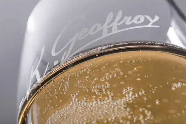 liquid, tableware, drinkware, serveware, barware