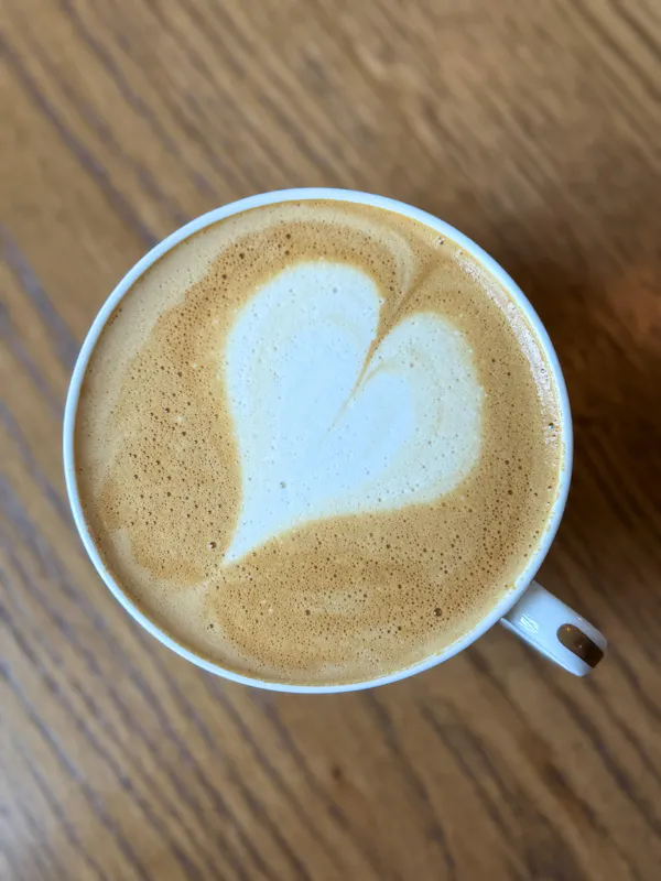 flat white, coffee, heart, cortado, coffee cup, cappuccino