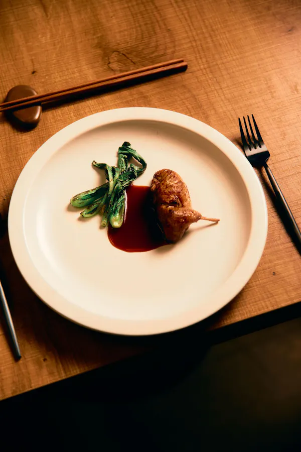 food, tableware, ingredient, dishware, serveware, plate
