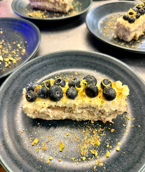 food, ingredient, dessert, produce, berry, cake