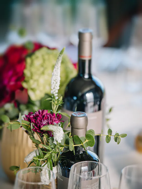 drinkware, flower bouquet, tableware, flower arranging, floristry, cut flowers