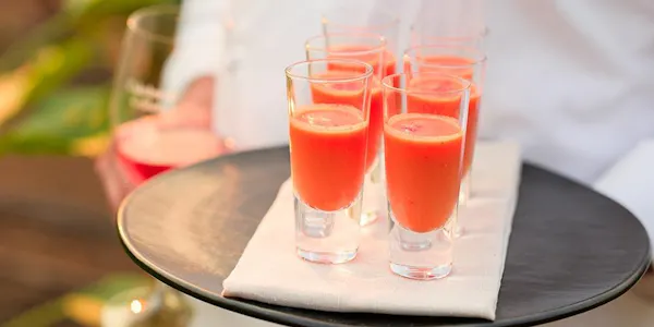 food, juice, tableware, ingredient, plant, alcoholic beverage