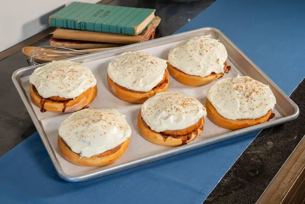 food, ingredient, dessert, finger food, cream, fast food