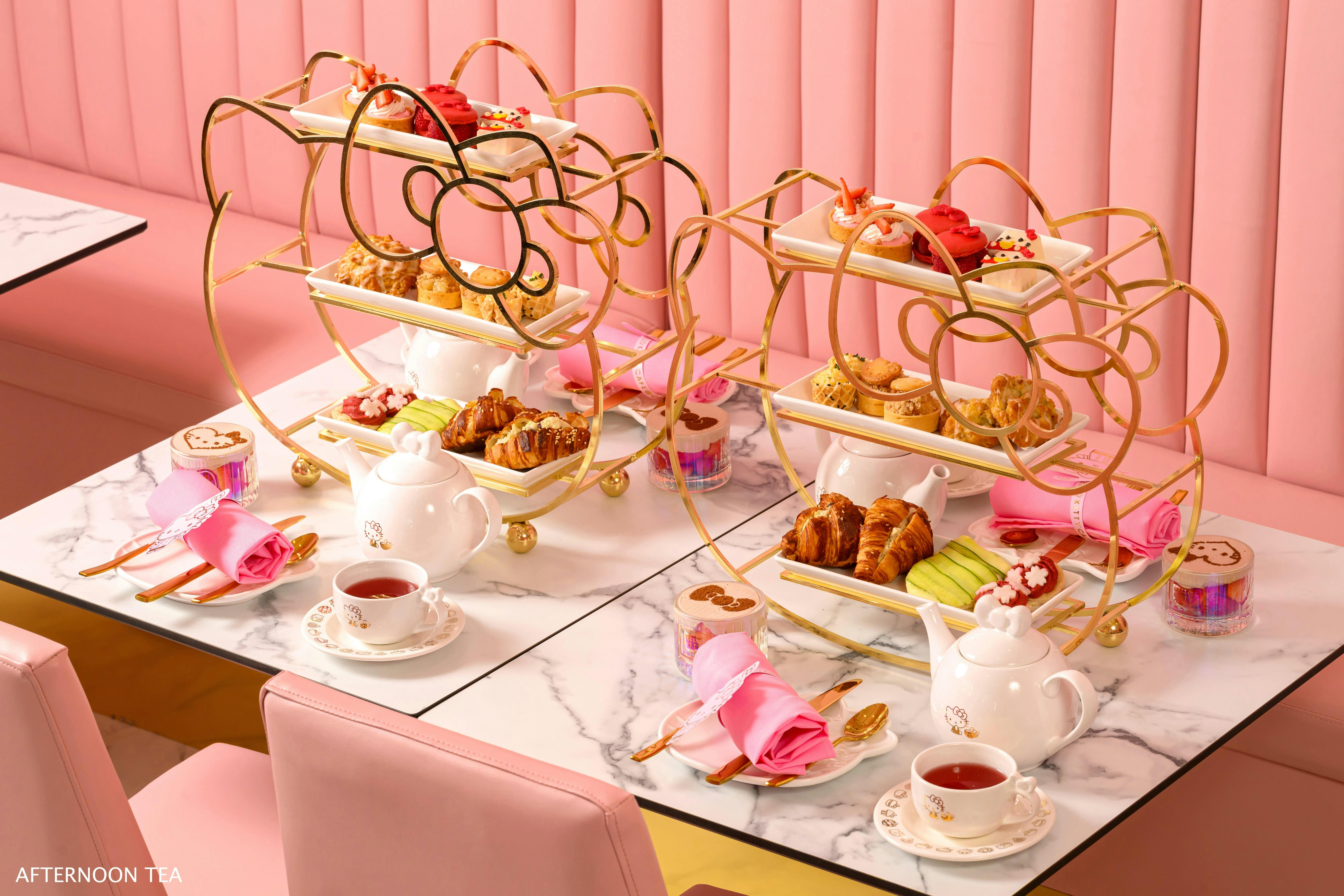 Hello Kitty Cafe - Santa Clara