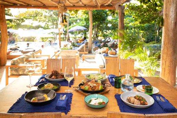 food, table, tableware, dishware, plate, leisure