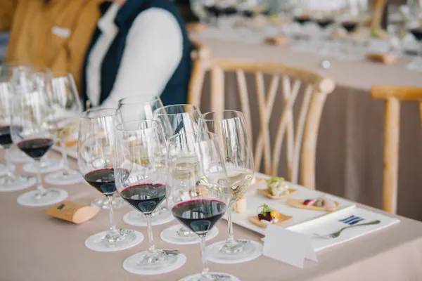 stemware, tableware, drinkware, furniture, table, event