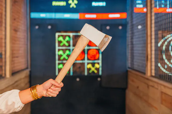 axe, throwing axe, wood stain, hammer, hand tool, dartboard