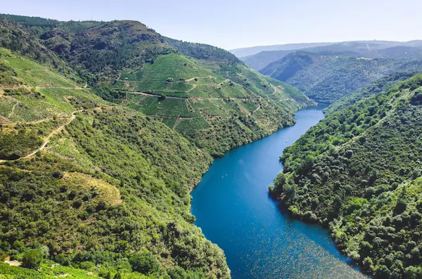 water resources, mountainous landforms, natural landscape, mountain, highland, watercourse