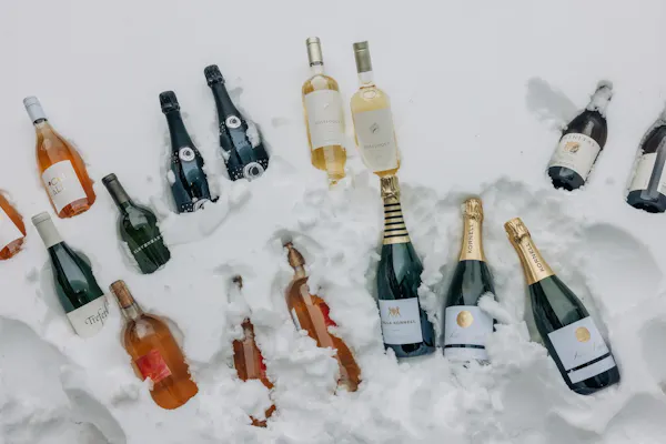 bottle, glass bottle, alcoholic drink, liquid, wine bottle, alcohol