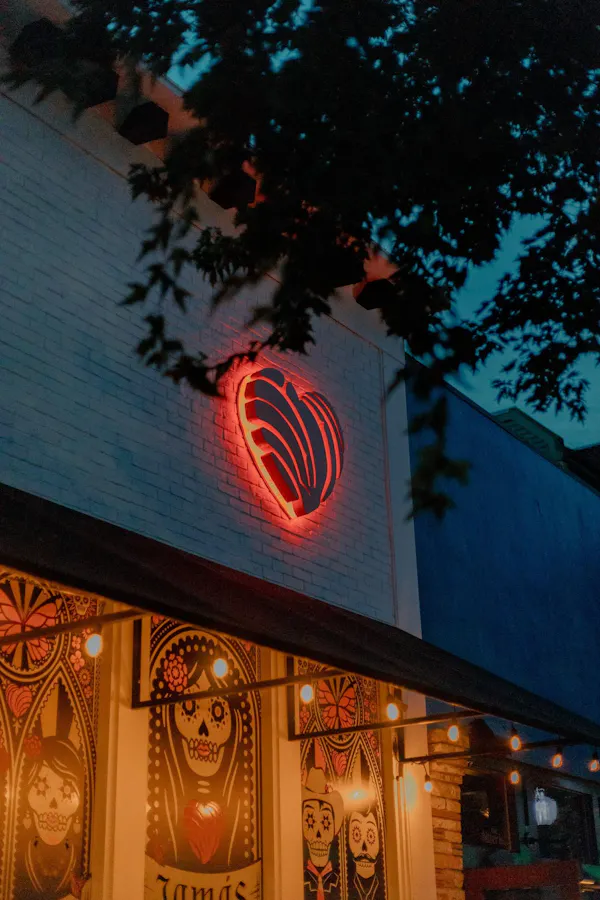 logo, night, light fixture, neon sign, restaurant