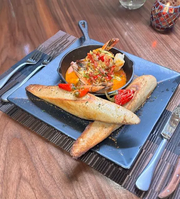food, tableware, ingredient, seafood, serveware, dishware