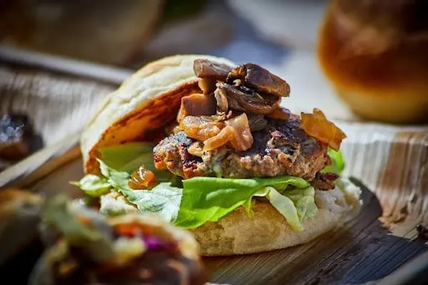 food, fast food, bread, finger food, ingredient, bun