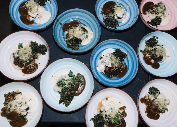food, tableware, ingredient, dishware, serveware, plate