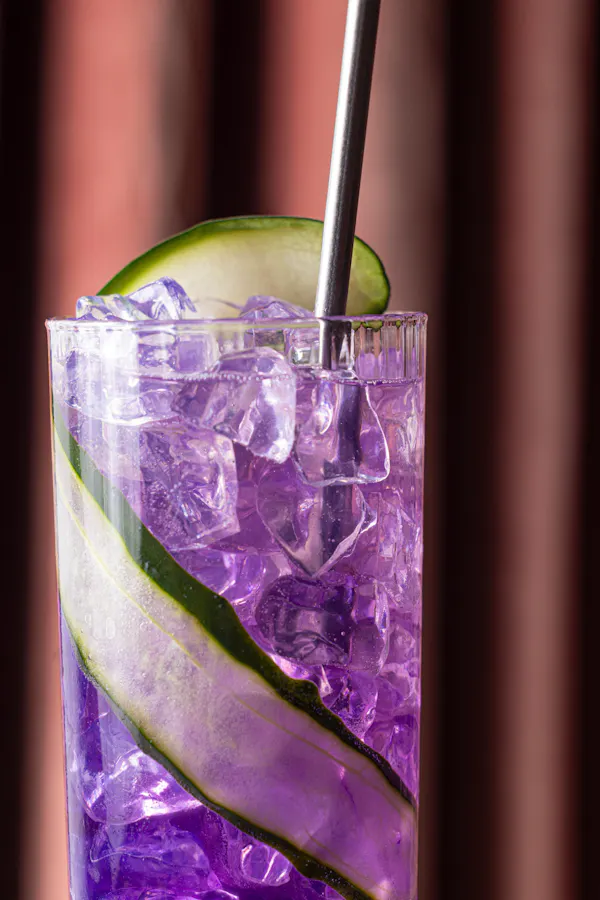alcoholic drink, liquor, ingredient, cocktail, purple, lemon