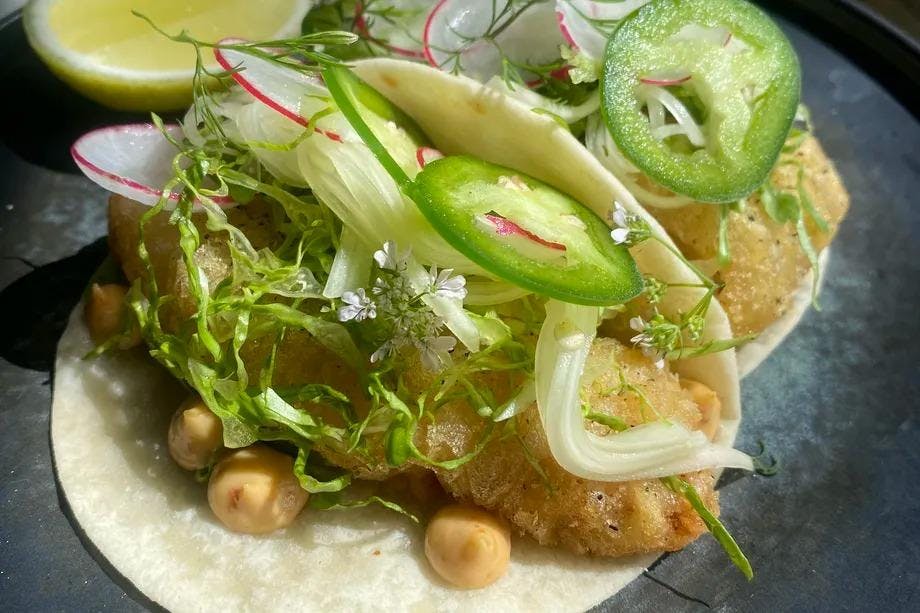 Dos Pescados