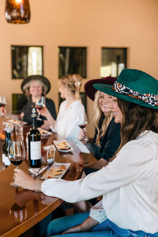 hat, tableware, headgear, sun hat, furniture, table