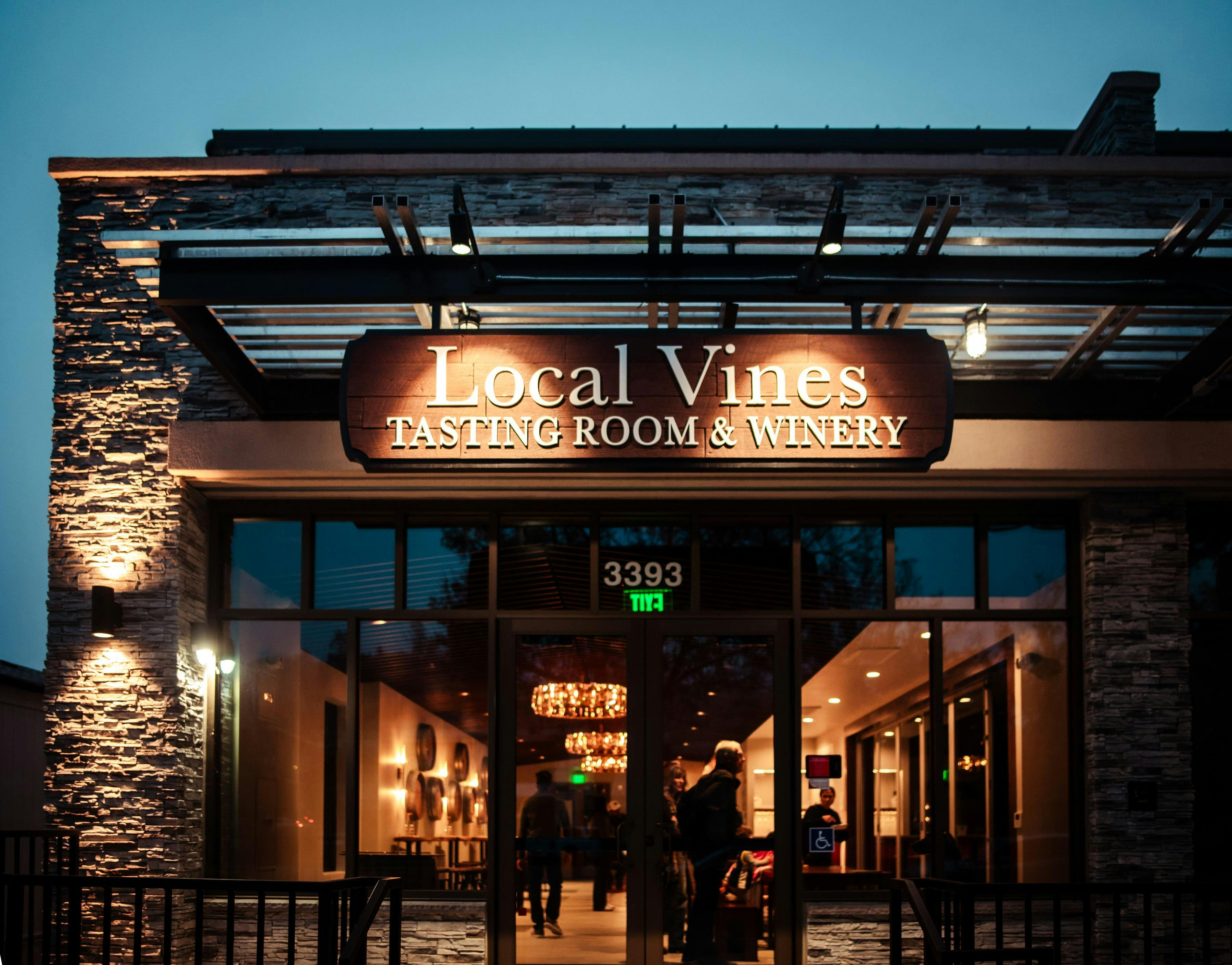 Local Vines