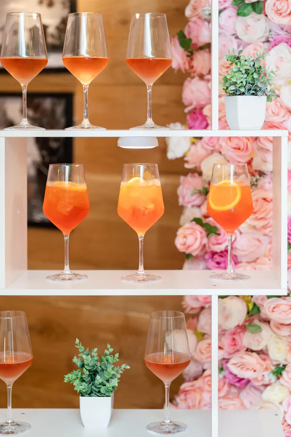 tableware, stemware, drinkware, wine glass, champagne glass, barware