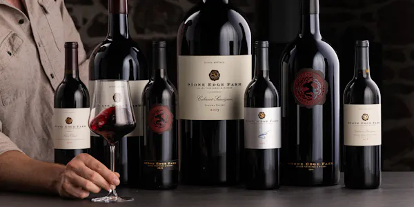 alcohol, bottle, alcoholic drink, wine, glass bottle, wine bottle