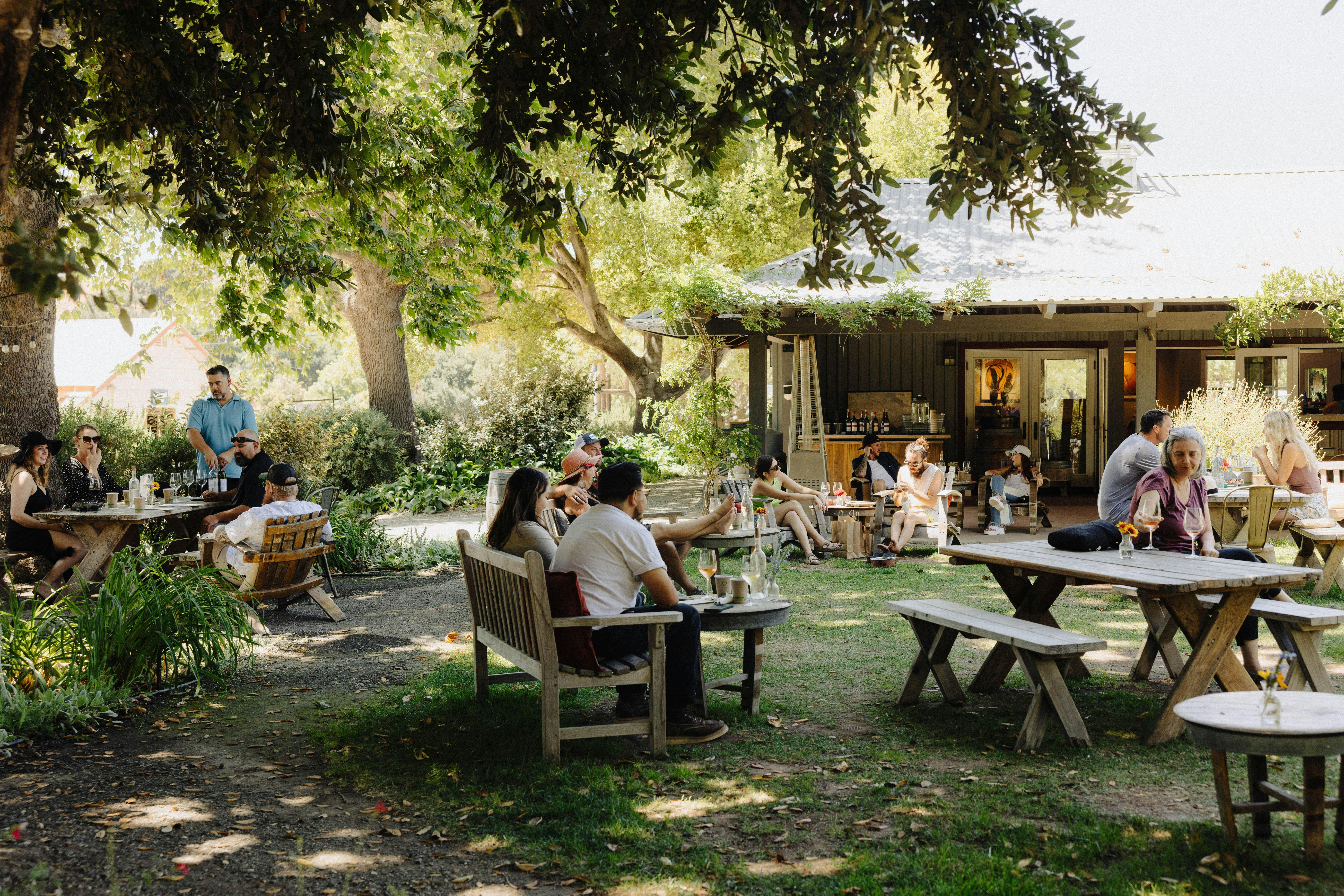 Buttonwood Farm & Vineyard