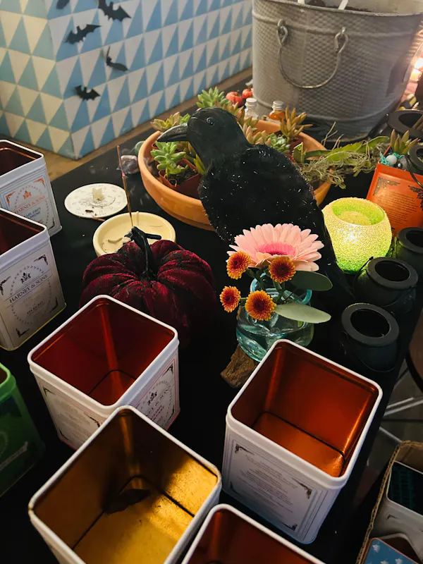 flowerpot, produce, houseplant, plastic