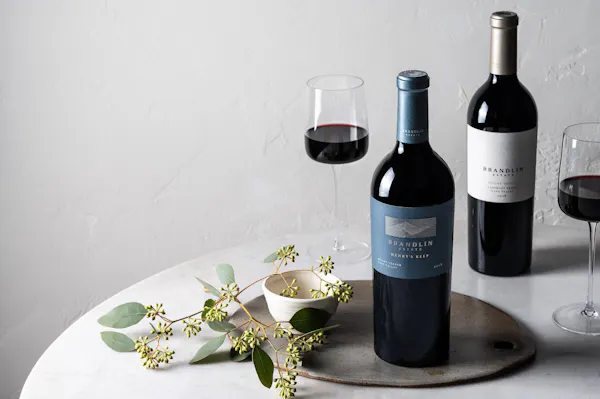 bottle, drinkware, liquid, tableware, stemware, product