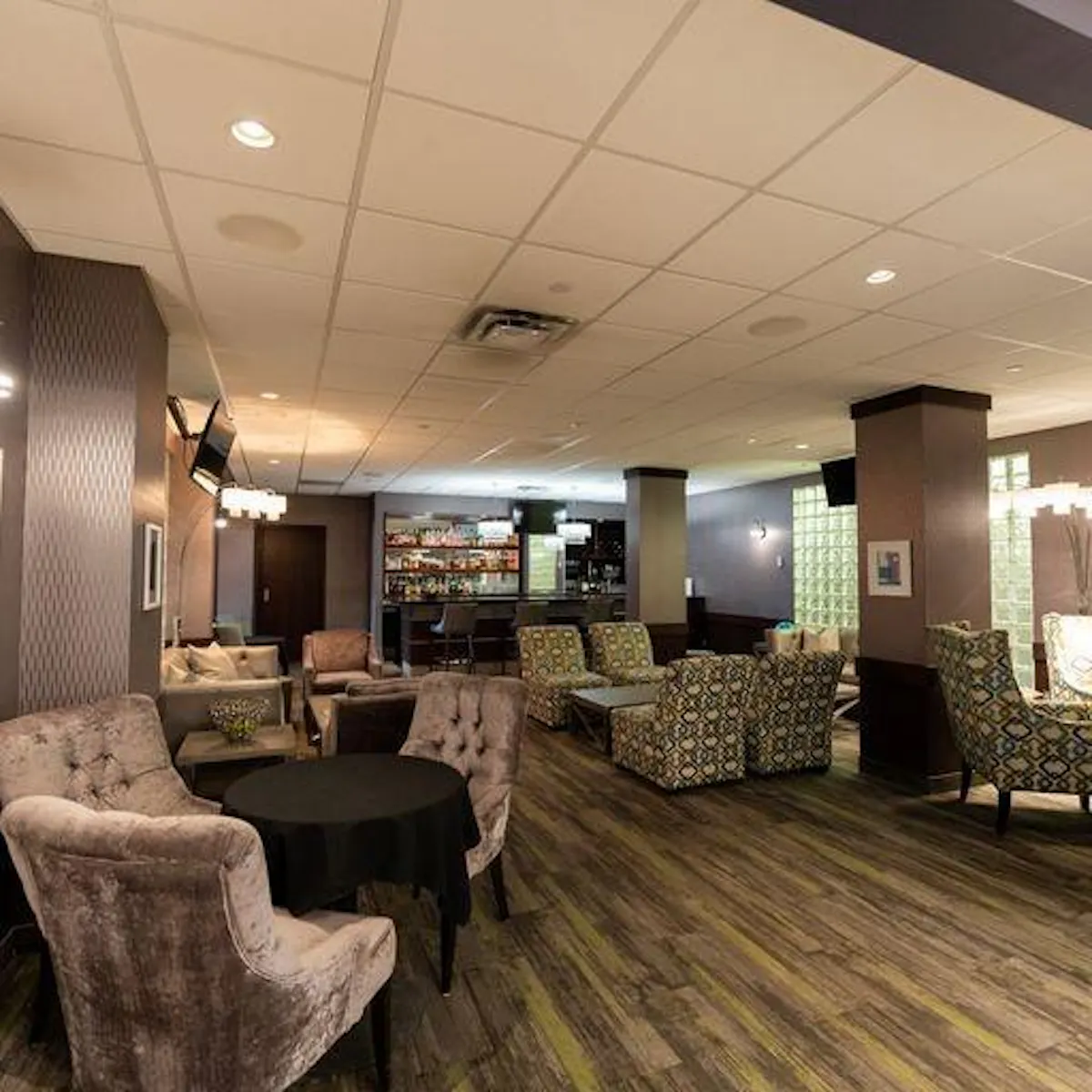 Four seasons restaurant saskatoon sk tock