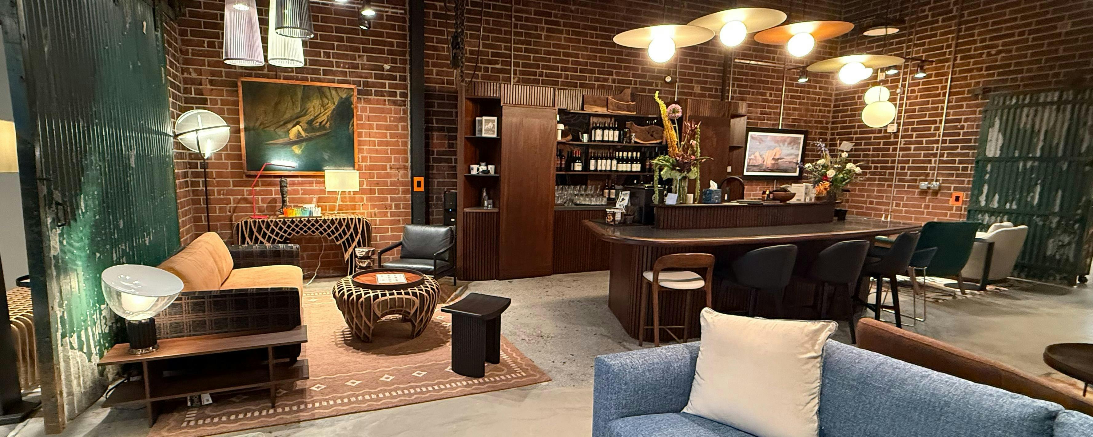 Parlor 1053