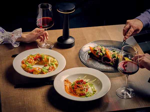 food, tableware, table, dishware, stemware, ingredient