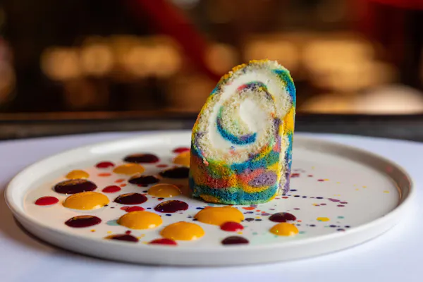 food, serveware, cuisine, dishware, sweetness, creative arts