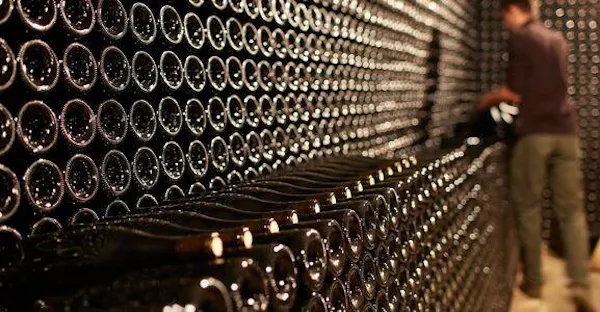 lighting, pattern, metal, wood, circle, font