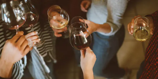 stemware, drinkware, tableware, wine glass, alcoholic drink, barware