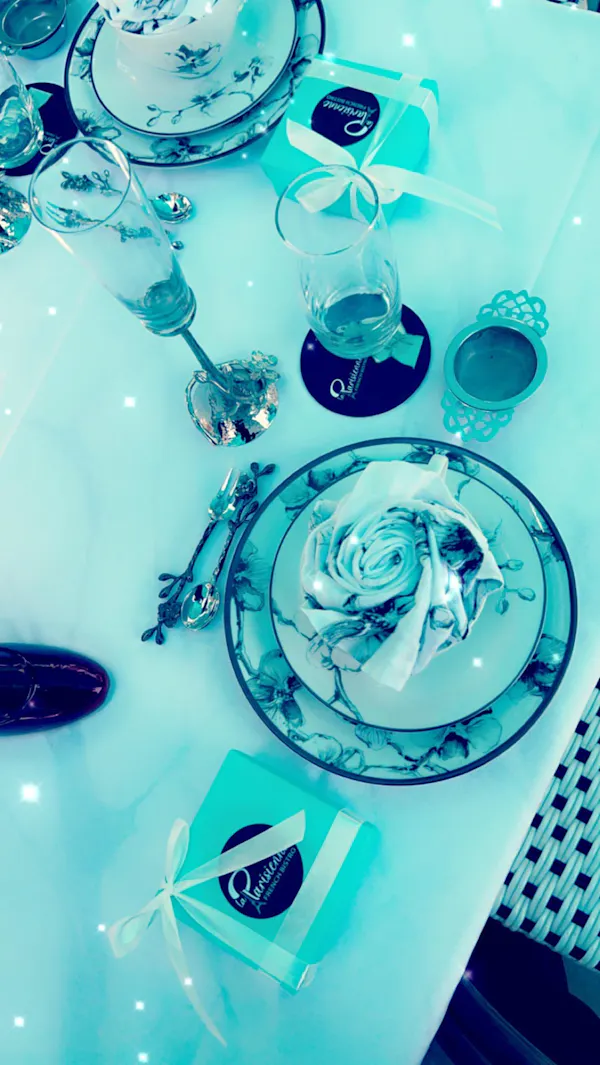 liquid, white, blue, azure, stemware, fluid
