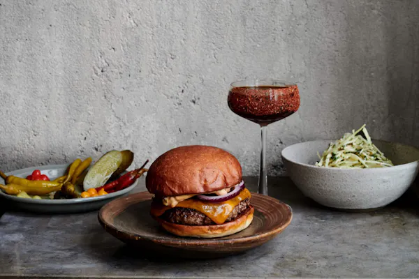 food, tableware, ingredient, bun, fast food, bread