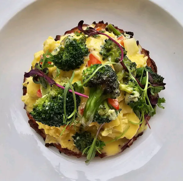 food, tableware, ingredient, recipe, leaf vegetable, salad
