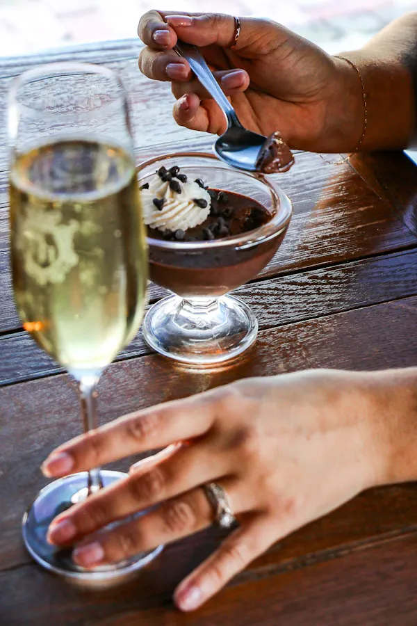 hand, drinkware, stemware, tableware, wine glass, wine