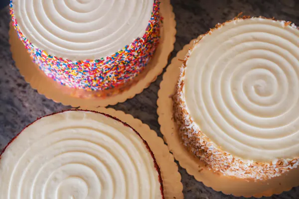 food, ingredient, cake, icing, baking, buttercream